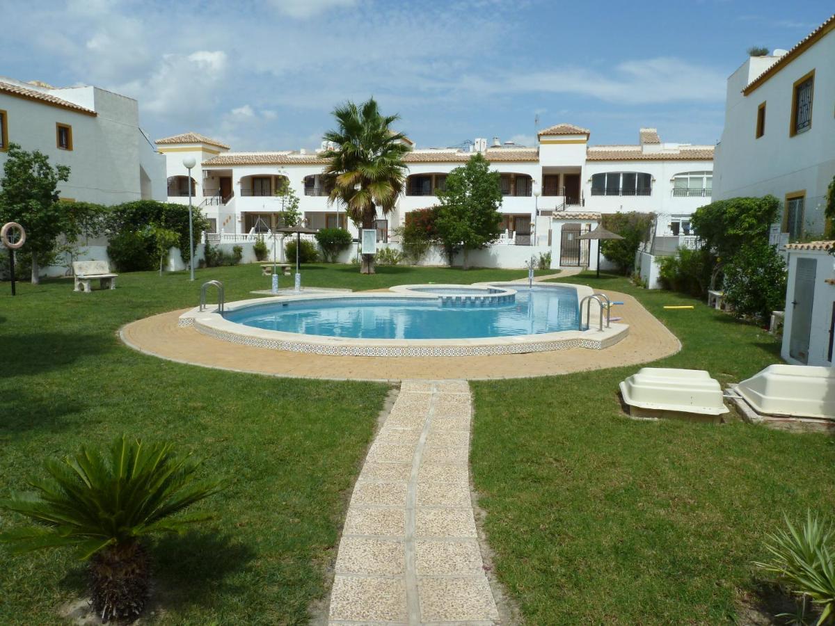 Vistabella Golf Flat With Access To Pool And Parking Villa Orihuela Kültér fotó